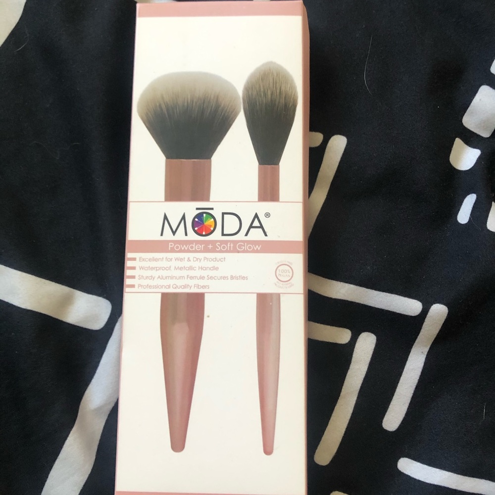 Moda brush set.